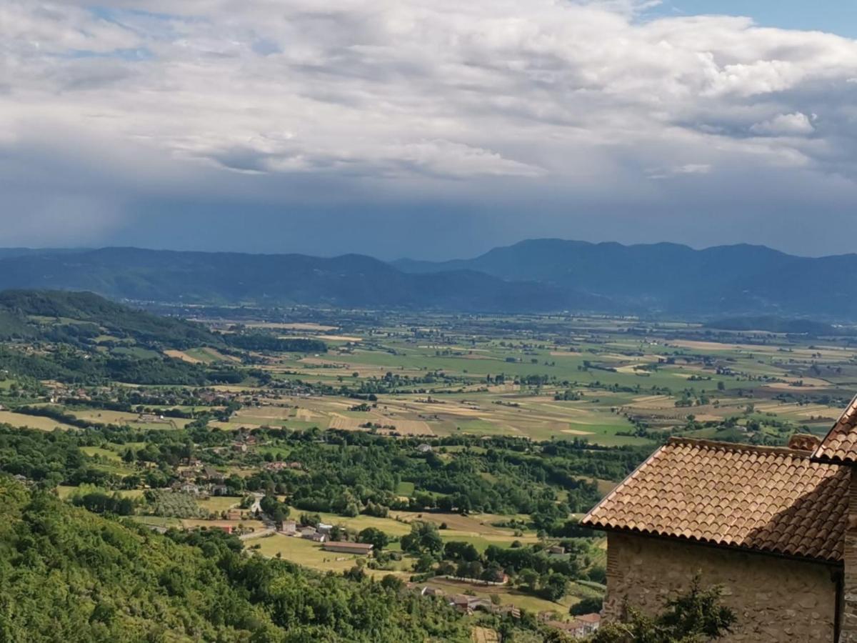 Il Torrione Villa Poggio Bustone Buitenkant foto