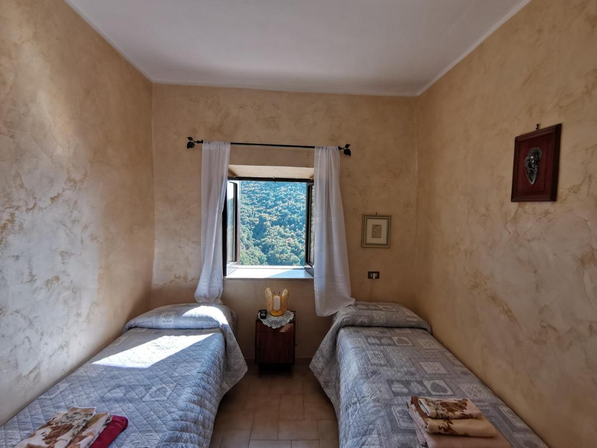 Il Torrione Villa Poggio Bustone Buitenkant foto